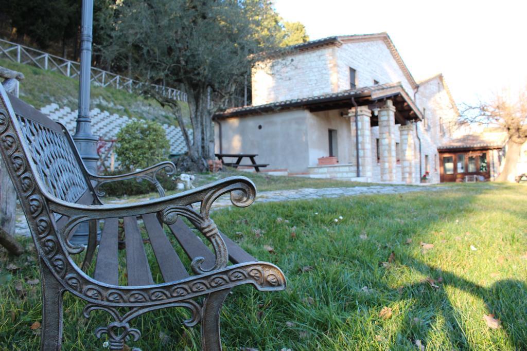 Agriturismo Il Casale ペルゴラ エクステリア 写真