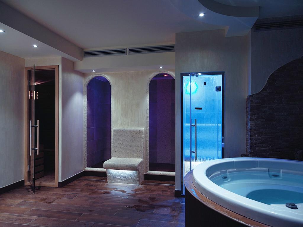Agriturismo Il Casale ペルゴラ エクステリア 写真